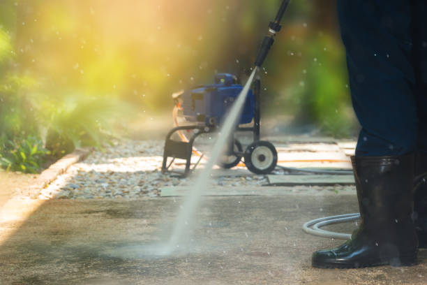 Best Soft Washing  in East Chicago, IN